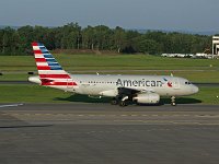 American Airlines - N823AW- 2001 Airbus A319-132 - Albany County (ALB), NY - 07/31/17