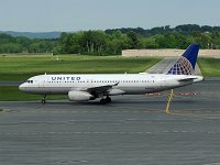 United Airlines - N488UA - 2002 Airbus A320-232 - Albany County (ALB), NY - 05/21/17