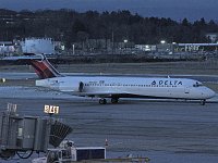 Delta Air Lines - N957AT - 2000 Boeing 717-2BD - Albany County (ALB), NY - 01/26/17