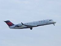 Delta Connection (Endeavor Air) - N820AY - 2005 Bombardier CL-600-2B19 (CRJ-200LR) - Albany County (ALB), NY - 06/13/16