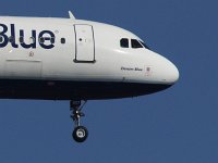 JetBlue - N657JB "Denim Blue"- 2007 Airbus A320-232 - Saratoga County, NY - 03/27/16