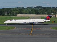 Delta Air Lines - N909DE - 1992 McDonnell Douglas MD-88 - Albany County (ALB), NY - 09/02/16