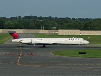 Delta Air Lines - N913DE - 1993 McDonnell Douglas MD-88 - Albany County (ALB), NY - 08/14/17