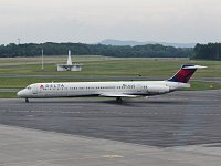 Delta Air Lines - N914DE - 1993 McDonnell Douglas MD-88 - Albany County (ALB), NY - 07/25/16