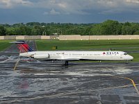 Delta Air Lines - N916DL - 1988 McDonnell Douglas MD-88 - Albany County (ALB), NY - 06/20/17