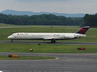 Delta Air Lines - N928DL - 1988 McDonnell Douglas MD-88 - Albany County (ALB), NY - 07/08/16