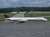 Delta Air Lines - N935DL - 1989 McDonnell Douglas MD-88 - Albany County (ALB), NY - 08/06/16