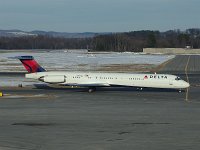 Delta Air Lines - N977DL - 1991 McDonnell Douglas MD-88 - Albany County (ALB), NY - 03/20/17