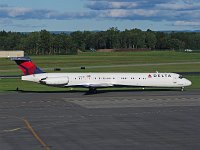 Delta Air Lines - N991DL - 1991 McDonnell Douglas MD-88 - Albany County (ALB), NY - 08/22/16